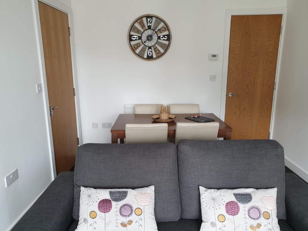 Modern Apartment With Stunning Sea View Weston-super-Mare Exterior photo