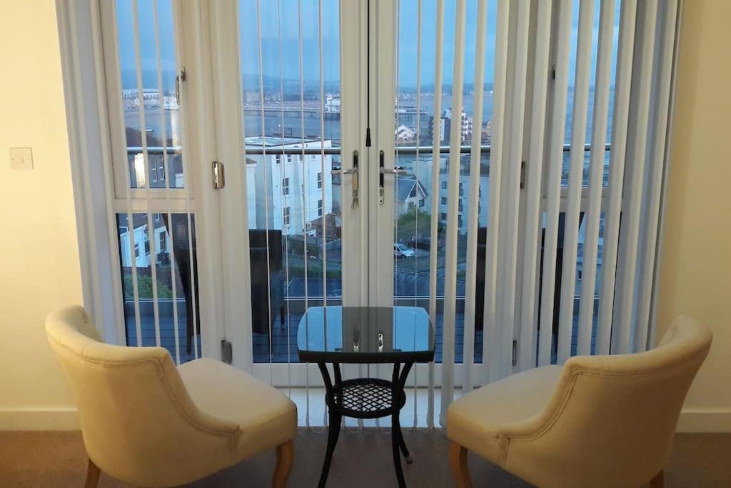 Modern Apartment With Stunning Sea View Weston-super-Mare Exterior photo